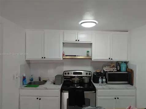 2140 NW 1st Terrace Miami FL 33125
