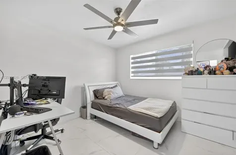 14234 SW 75th Terrace Miami FL 33183