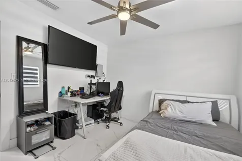 14234 SW 75th Terrace Miami FL 33183