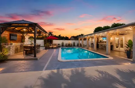 14234 SW 75th Terrace Miami FL 33183