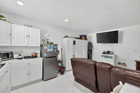 14234 SW 75th Terrace Miami FL 33183
