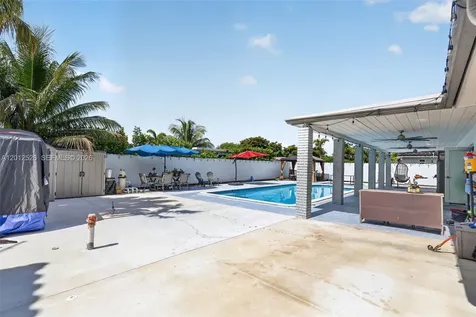 14234 SW 75th Terrace Miami FL 33183
