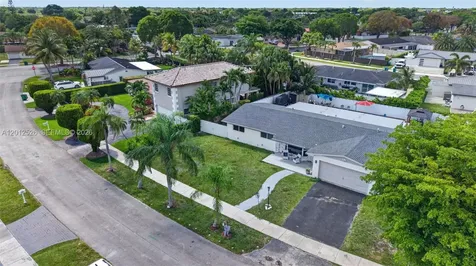 14234 SW 75th Terrace Miami FL 33183