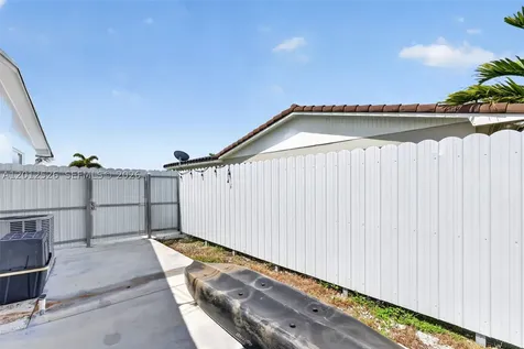 14234 SW 75th Terrace Miami FL 33183