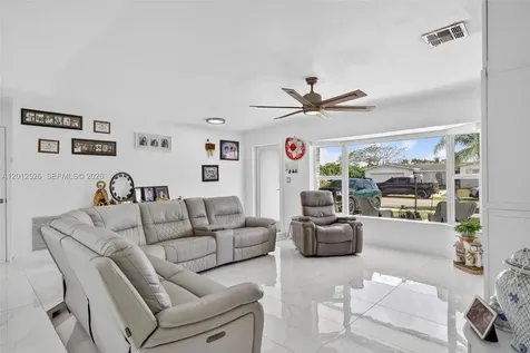 14234 SW 75th Terrace Miami FL 33183