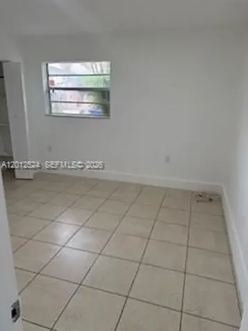 1074 NW 27th Street Miami FL 33127