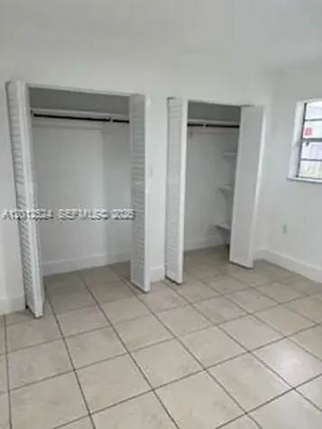 1074 NW 27th Street Miami FL 33127
