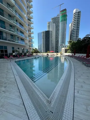 1100 S Miami Avenue Miami FL 33130