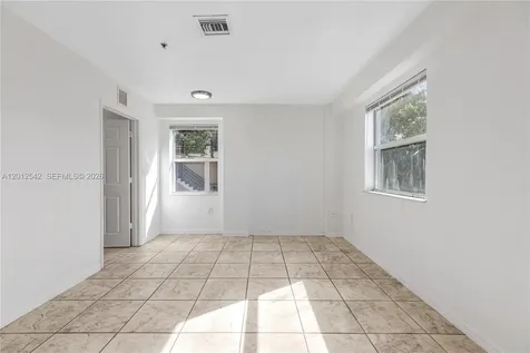 520 SW 5th Street Miami FL 33130