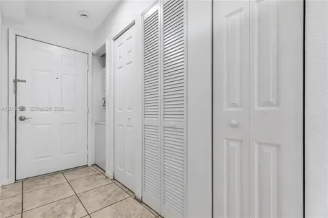520 SW 5th Street Miami FL 33130