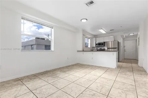 520 SW 5th Street Miami FL 33130