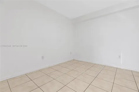 520 SW 5th Street Miami FL 33130