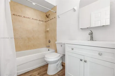 520 SW 5th Street Miami FL 33130