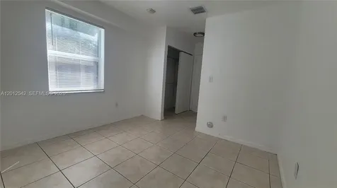 520 SW 5th Street Miami FL 33130