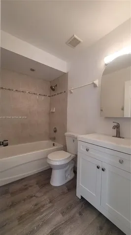 520 SW 5th Street Miami FL 33130