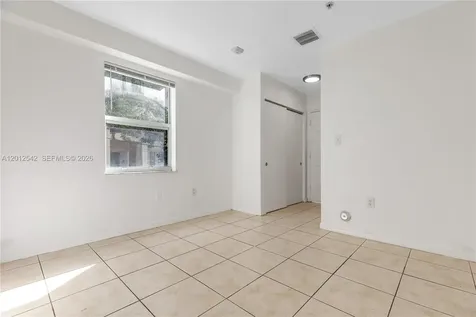 520 SW 5th Street Miami FL 33130