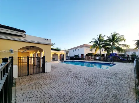 17339 NW 7th Avenue Miami Gardens FL 33169