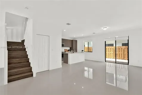 13642 SW 157th Place Miami FL 33196