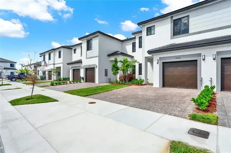 13642 SW 157th Place Miami FL 33196
