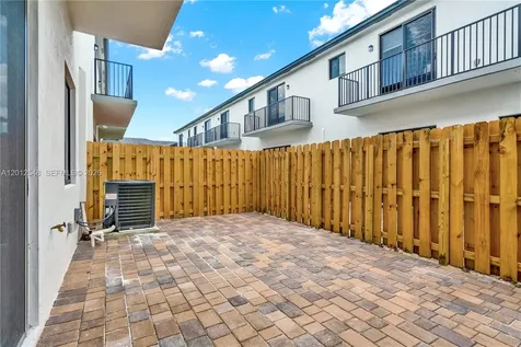 13642 SW 157th Place Miami FL 33196