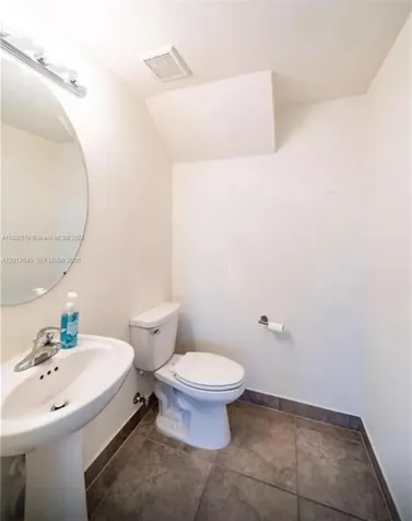 2401 NE 2nd Drive Homestead FL 33033