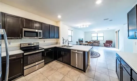 2401 NE 2nd Drive Homestead FL 33033