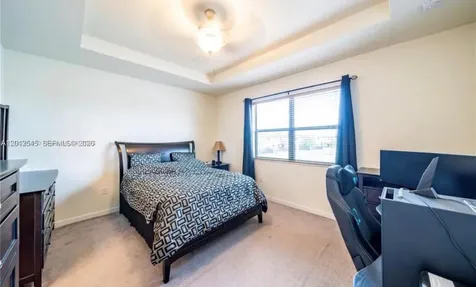 2401 NE 2nd Drive Homestead FL 33033