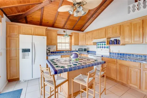 29662 Independence Avenue Big Pine FL 33043