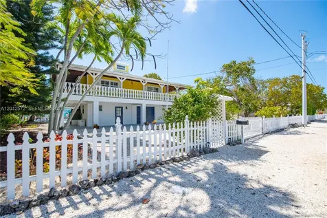 29662 Independence Avenue Big Pine FL 33043