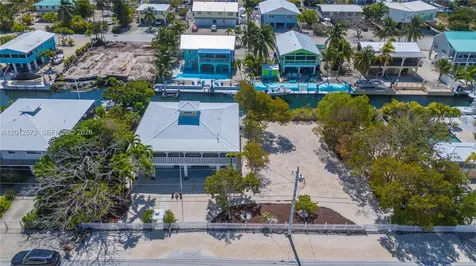 29662 Independence Avenue Big Pine FL 33043