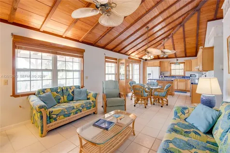 29662 Independence Avenue Big Pine FL 33043