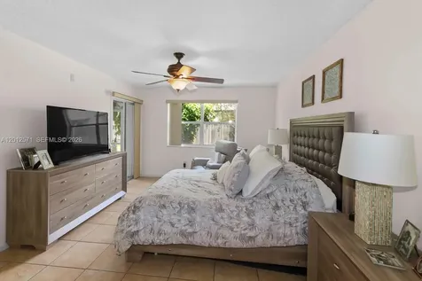 2281 SE 27th Drive Homestead FL 33035