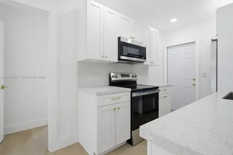 461 Plover Avenue Miami Springs FL 33166