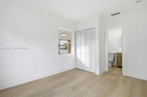 461 Plover Avenue Miami Springs FL 33166
