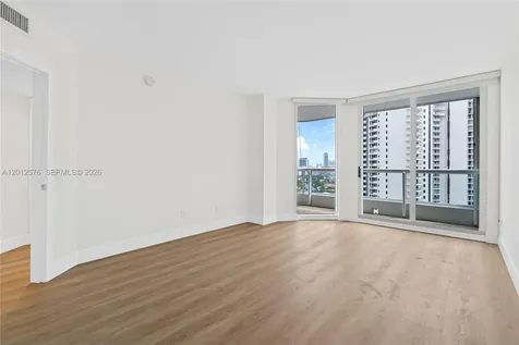 21055 Yacht Club Drive Aventura FL 33180