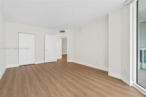21055 Yacht Club Drive Aventura FL 33180