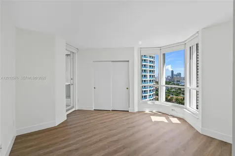 21055 Yacht Club Drive Aventura FL 33180
