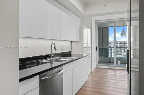21055 Yacht Club Drive Aventura FL 33180
