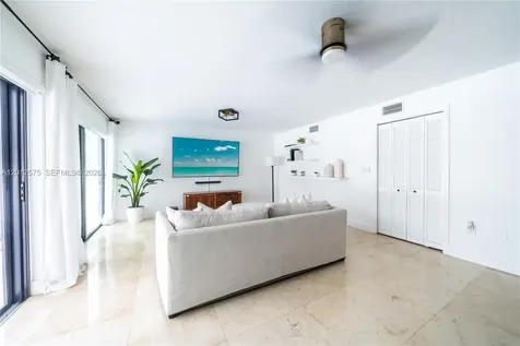 330 SW 133rd Place Miami FL 33184