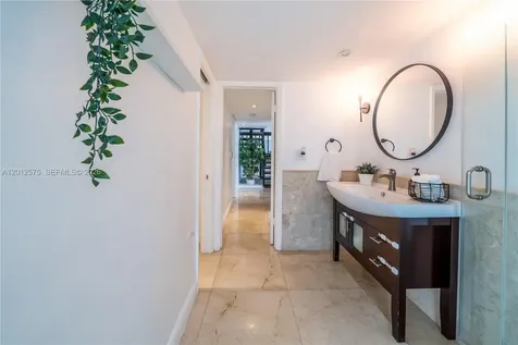 330 SW 133rd Place Miami FL 33184