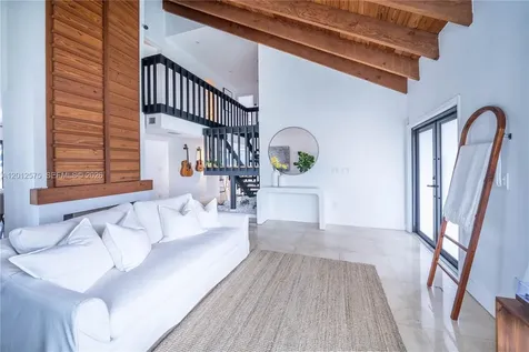330 SW 133rd Place Miami FL 33184