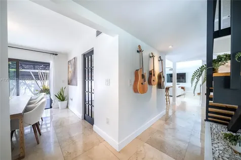 330 SW 133rd Place Miami FL 33184