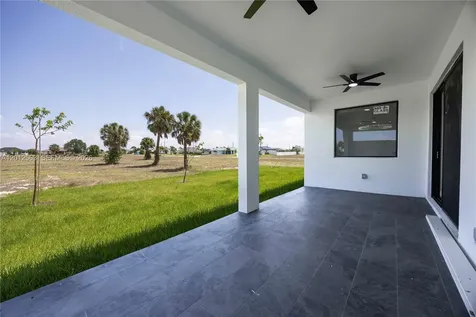 3605 NW 38th Lane Cape Coral FL 333993