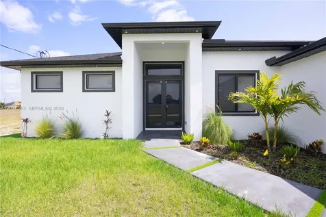 3605 NW 38th Lane Cape Coral FL 333993