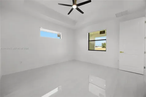 3605 NW 38th Lane Cape Coral FL 333993