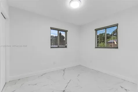 4530 SW 25th Street West Park FL 33023
