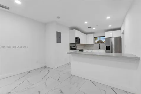 4530 SW 25th Street West Park FL 33023