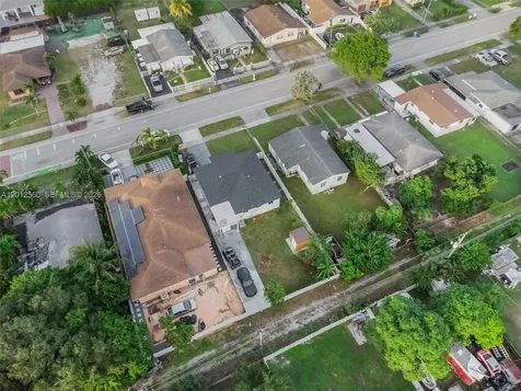 4530 SW 25th Street West Park FL 33023