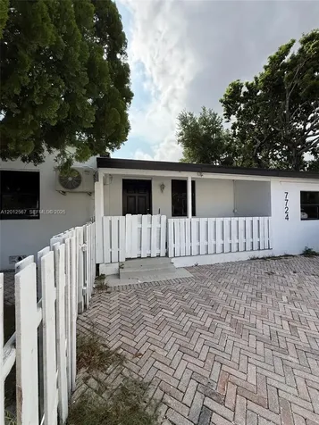 7724 NE 1st Avenue Miami FL 33138