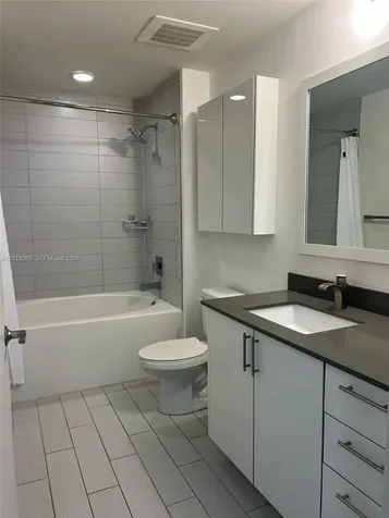 999 SW 1st Avenue Miami FL 33130